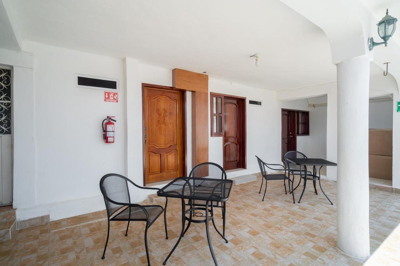 Hotel Casa Poblana Бакалар Екстер'єр фото